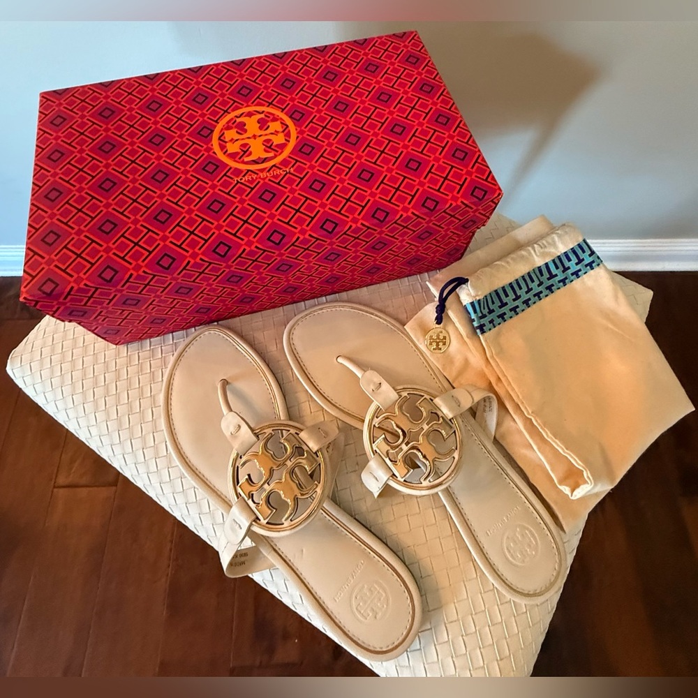 TORY BURCH Miller Metal Logo Sandals - Size 8-1/2 in Cream with Gold Hardware